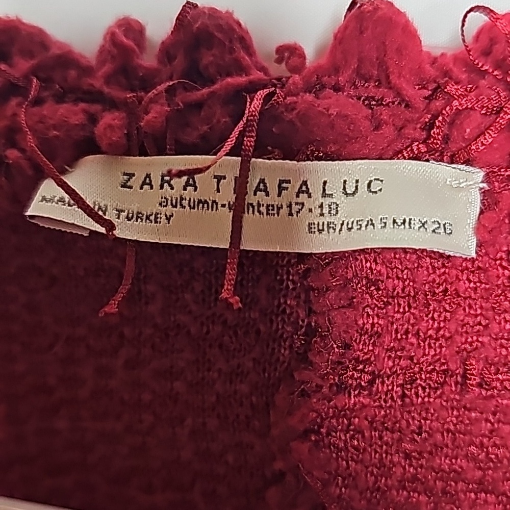 NWOT Zara burgundy red fuzzy popcorn warm sweater sz Small - Picture 4 of 7